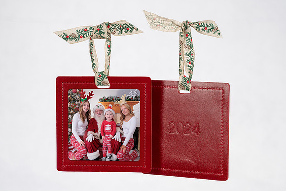 _Givens_308_HolidayCollectionOrnament_2024_StitchedLeather